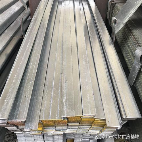 镀锌扁钢上热门背后 钢材市场的机遇与钢材批发的生意经